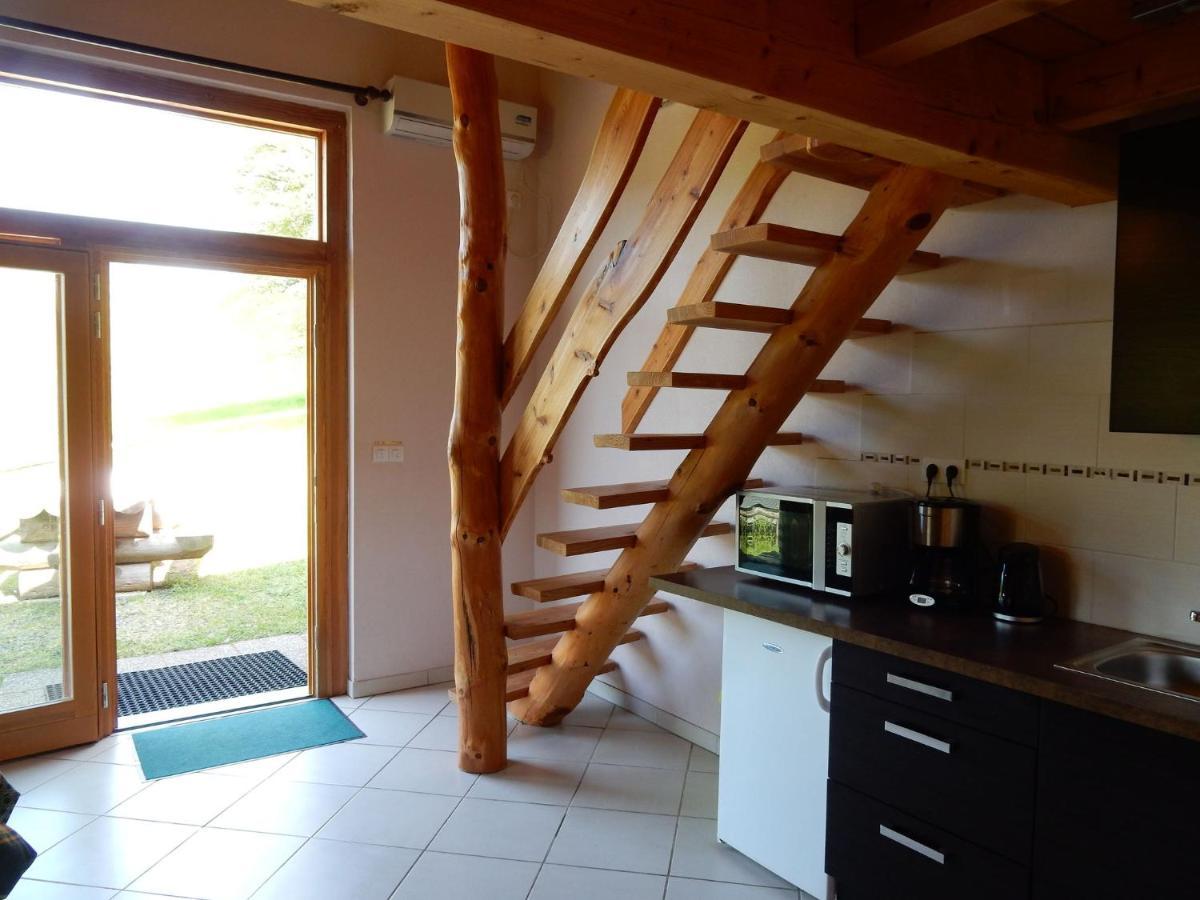 Cosy Holiday Home With Garden In Walscheid Buitenkant foto